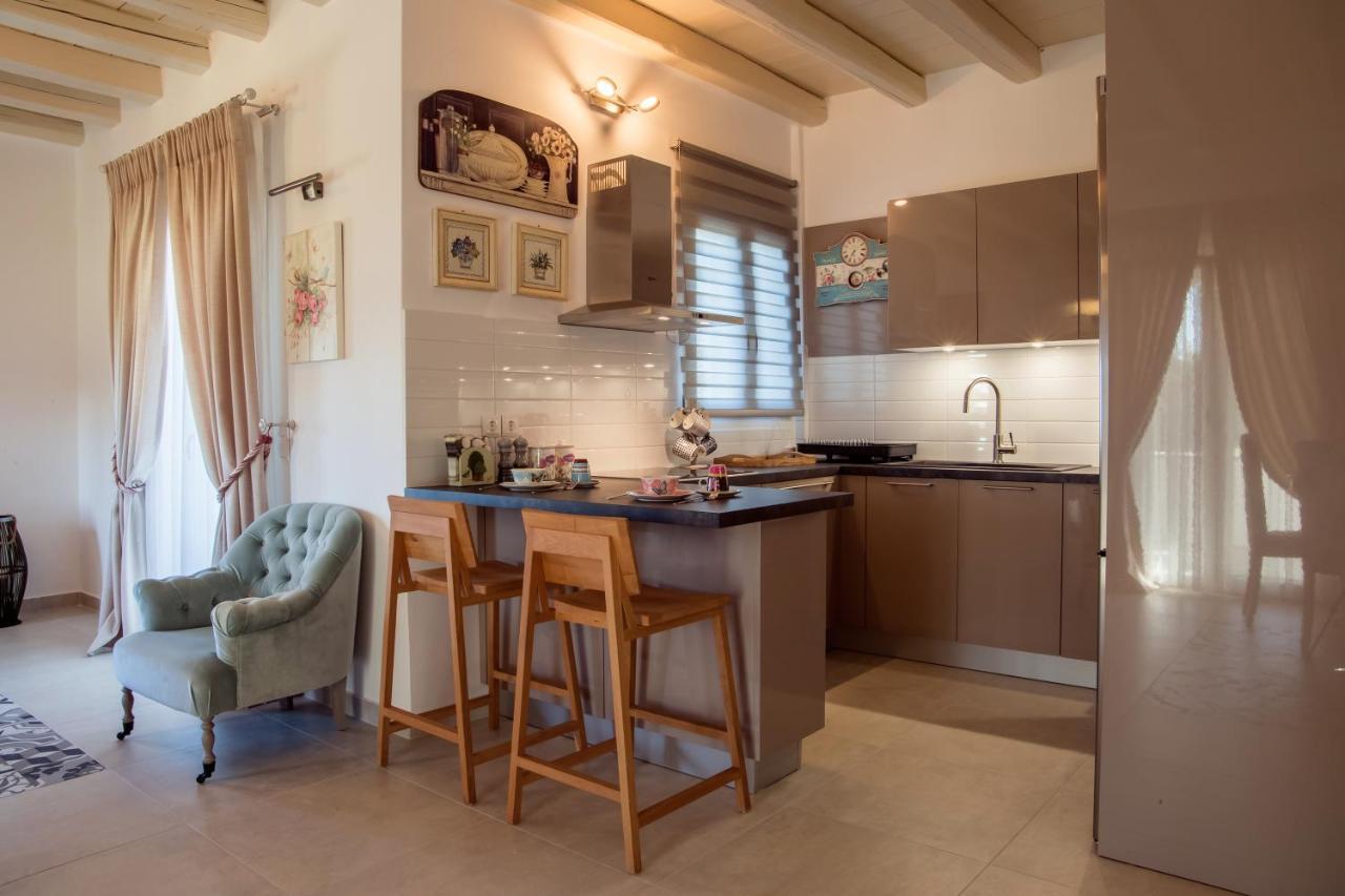 Eleni'S Guesthouse Aprovaton Экстерьер фото