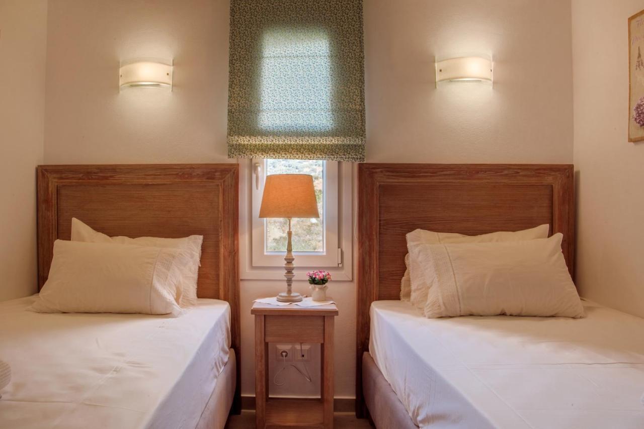 Eleni'S Guesthouse Aprovaton Экстерьер фото